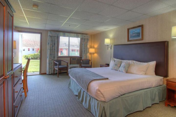 The Rhumb Line Resort
