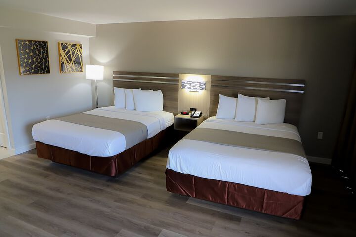Room 18 of 65