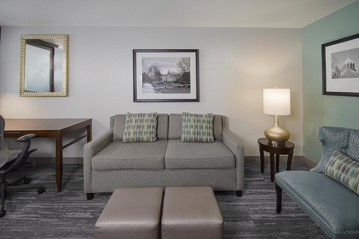 Hilton Garden Inn South Bend