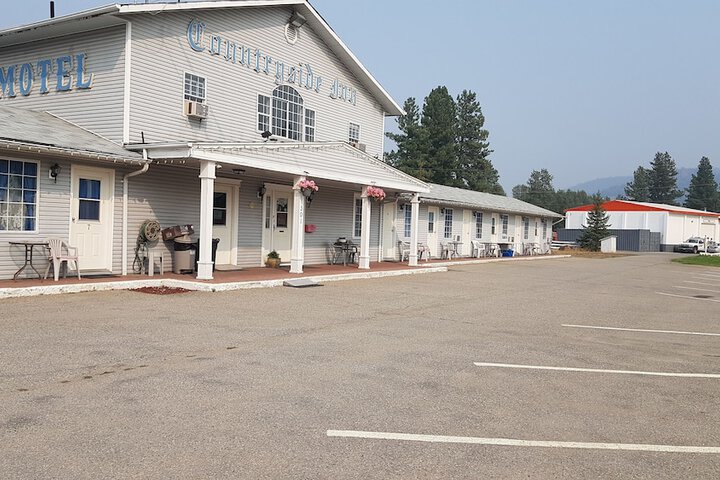Countryside Inn