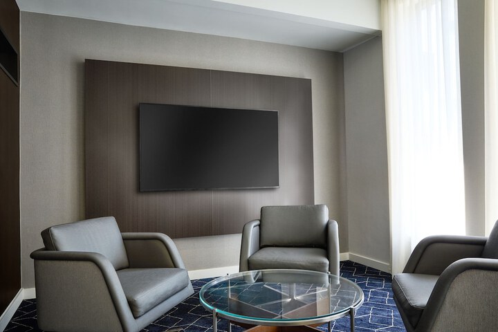 Courtyard by Marriott Kansas City Overland Park / Metcalf