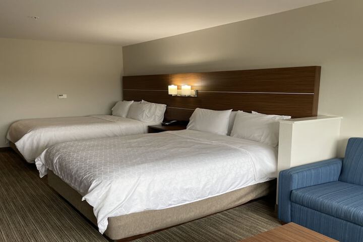 Holiday Inn Express & Suites Brenham South by IHG