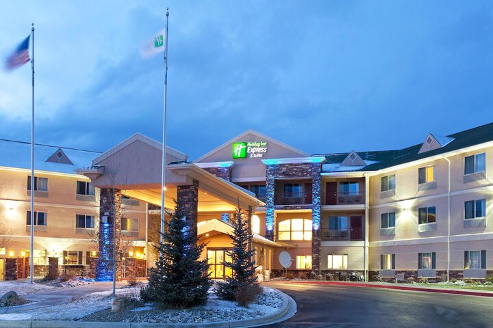 Hotel 11 of 80