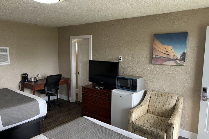 Room 62 of 72