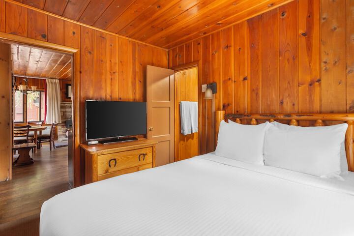Kohls Ranch Lodge