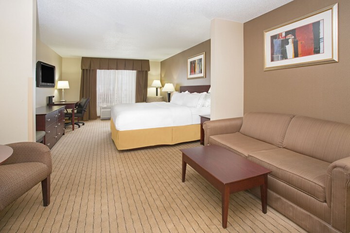 Room 12 of 35