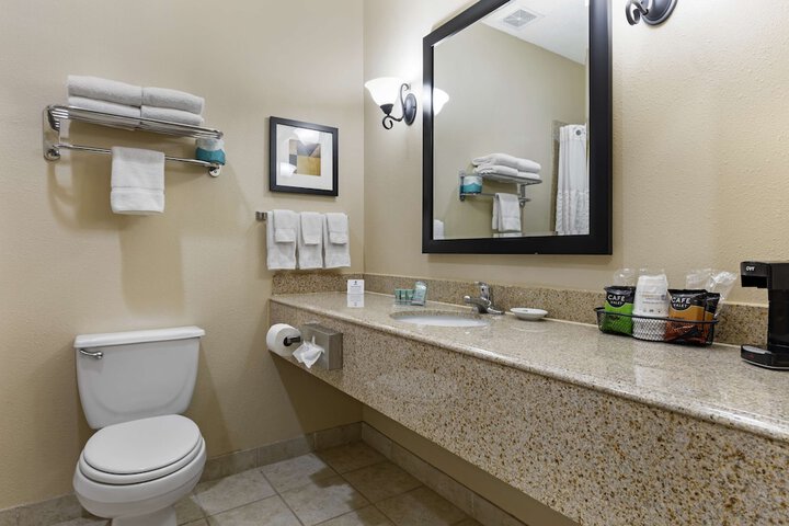 Best Western Franklin Town Center Hotel & Suites