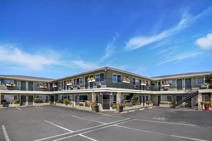 Best Western Tradewinds