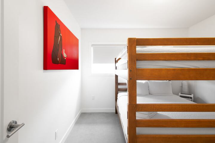 Room 39 of 60