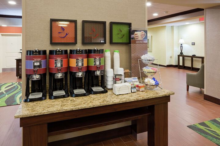 Hampton Inn & Suites Minneapolis West / Minnetonka