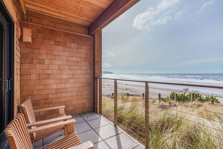 Headlands Coastal Lodge & Spa