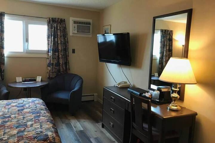 Coastal Inn Kingfisher