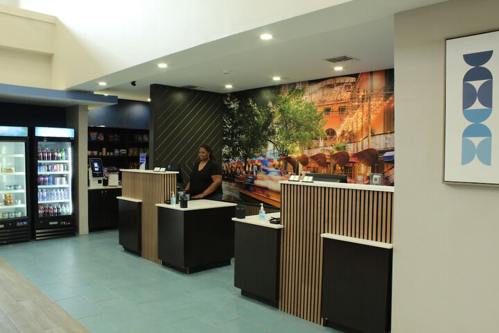La Quinta Inn and Suites by Wyndham Schertz-San Antonio-Selma