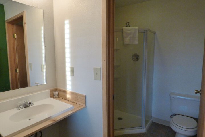 Room 35 of 39
