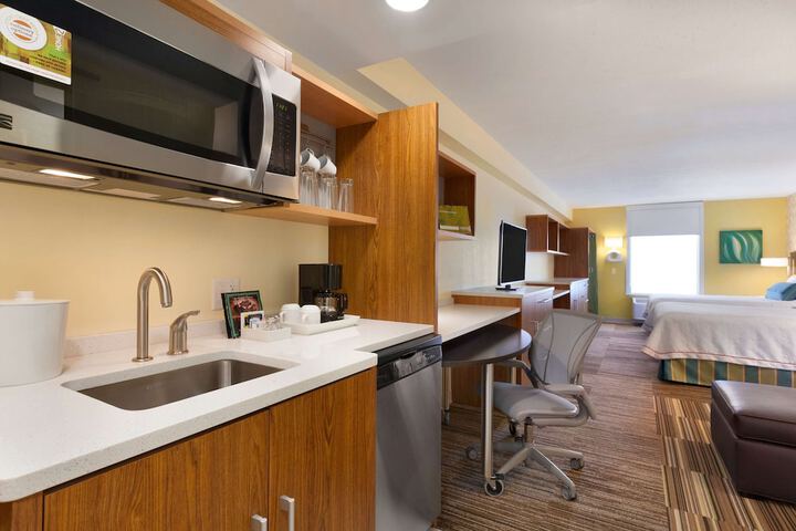 Room 14 of 26