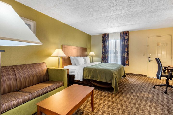 Room 20 of 31