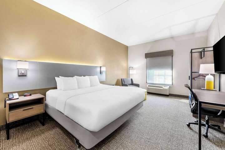 Room 13 of 45