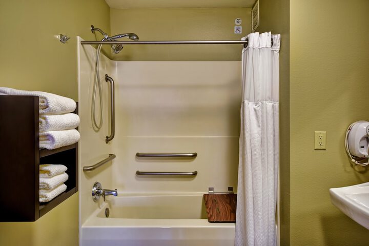 Staybridge Suites Middleton Madison-West by IHG