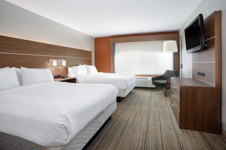 Room 28 of 42