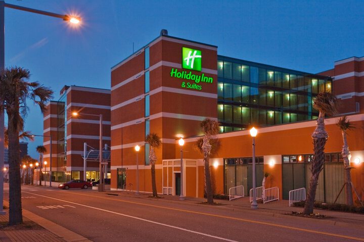 Hotel 4 of 63