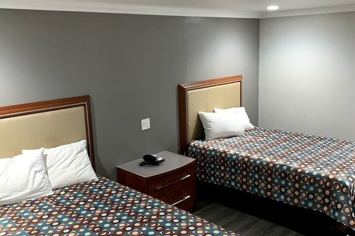 Room 65 of 69