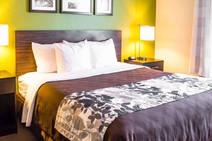 Sleep Inn & Suites Virginia Horse Center