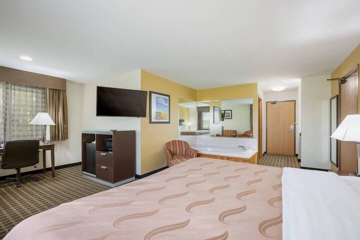 Quality Inn Edgerton - Lake Koshkonong
