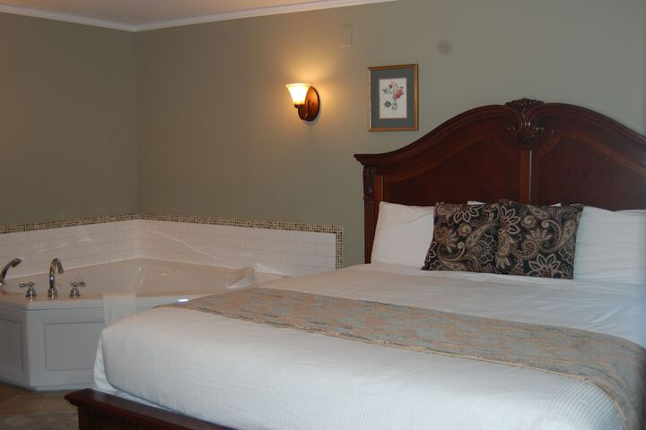 Room 44 of 129