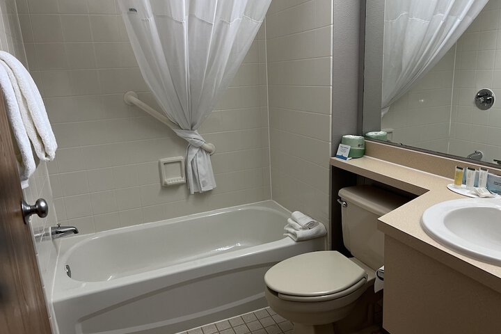 Room 21 of 52