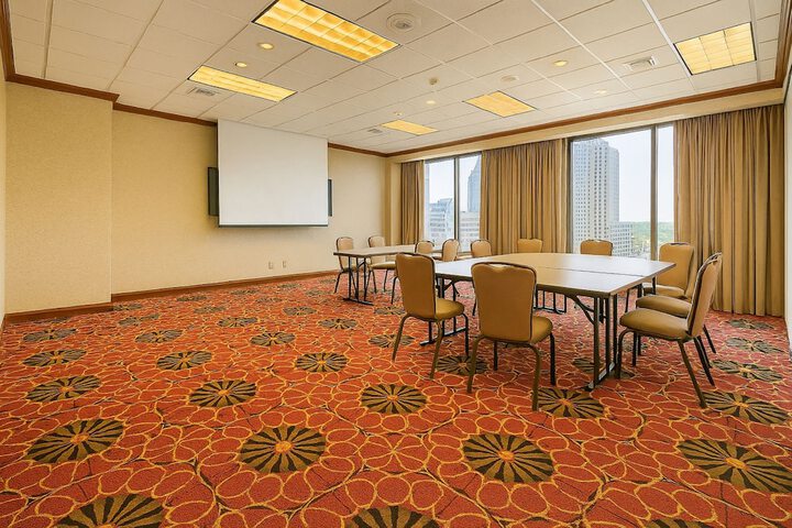 Holiday Inn Sacramento Downtown-Arena by IHG