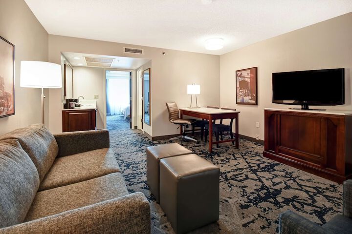 Embassy Suites by Hilton Montgomery Hotel & Conference Ctr