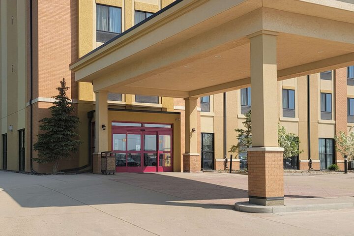 Comfort Inn & Suites Watford City