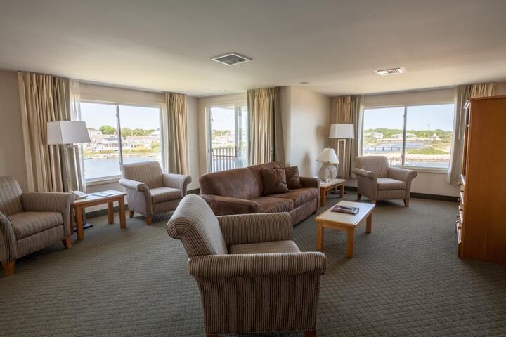 Green Harbor Resort