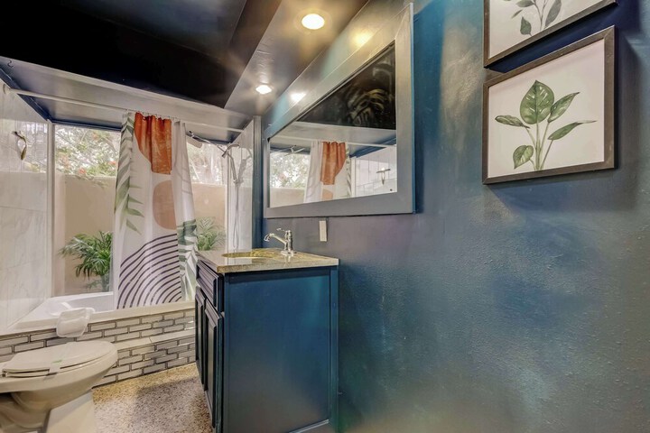 IRB Coastal Beach Homes