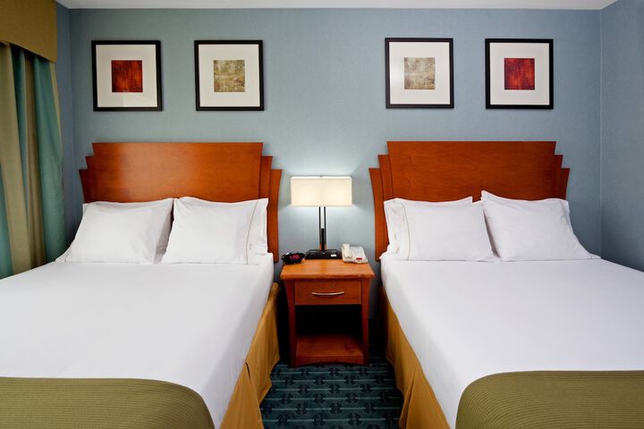 Room 22 of 36