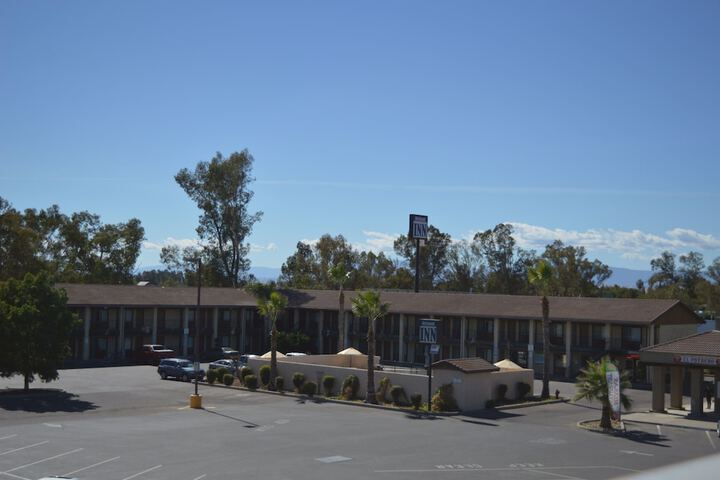 Hotel 8 of 33