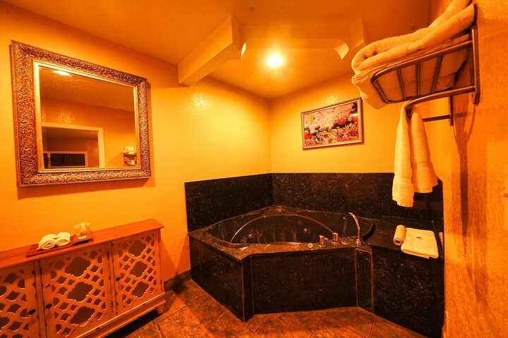 Room 7 of 31