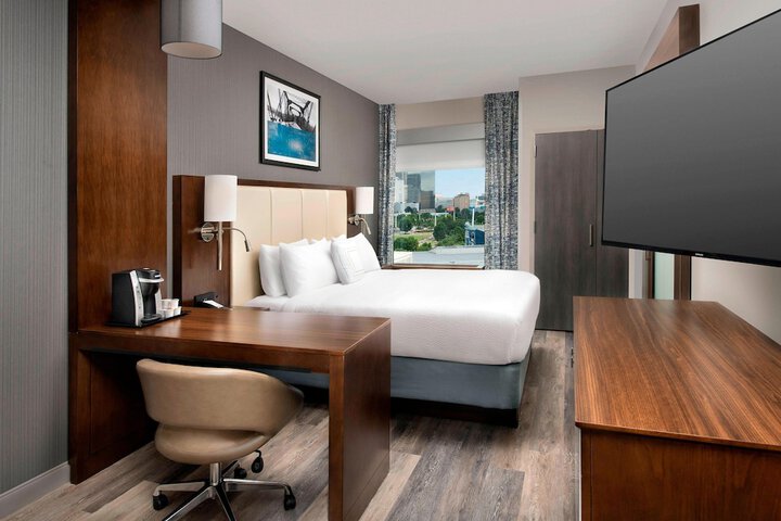 Room 11 of 31