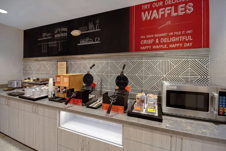 Breakfast/Coffee Service 34 of 40