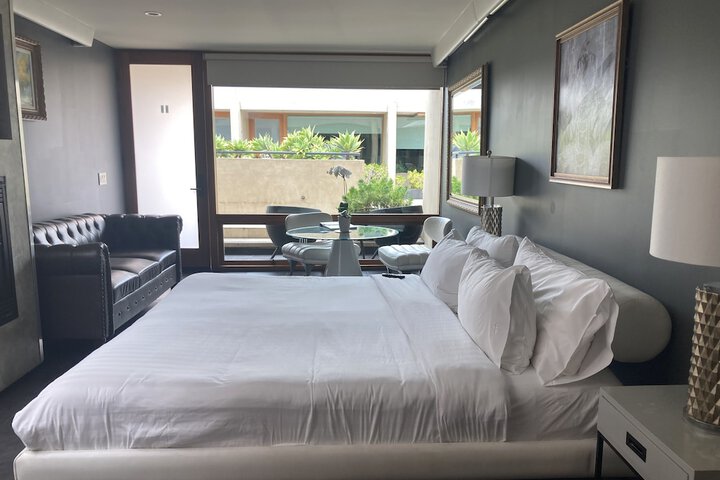 14 West Hotel