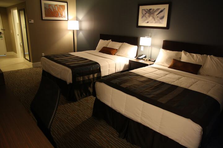 Room 46 of 61