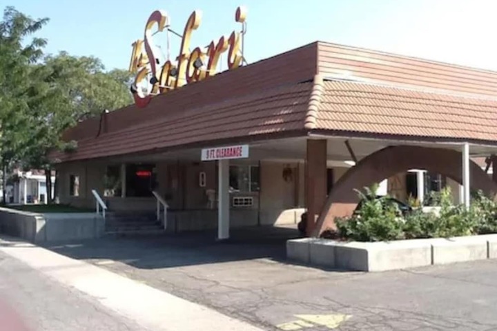 Safari Motel