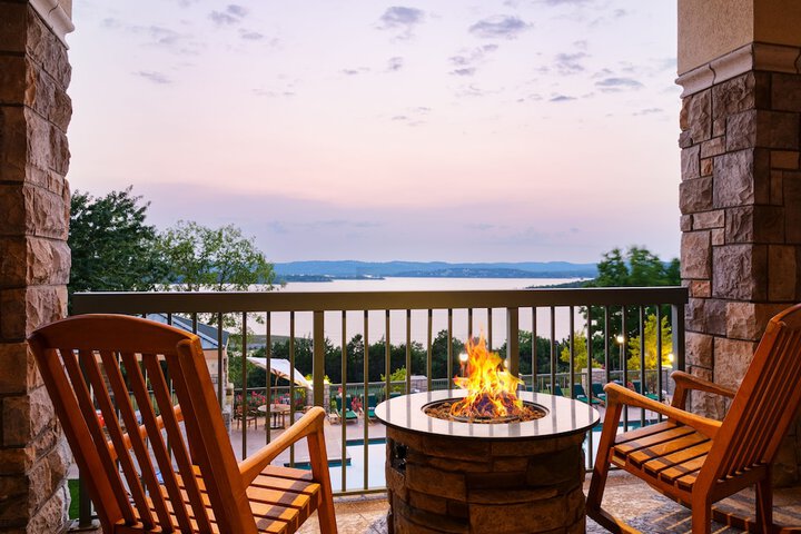 Chateau on the Lake Resort Spa and Convention Center