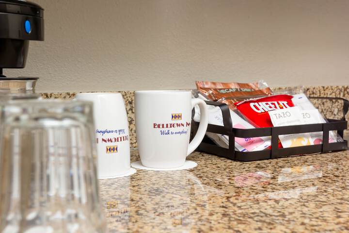 Breakfast/Coffee Service 64 of 79