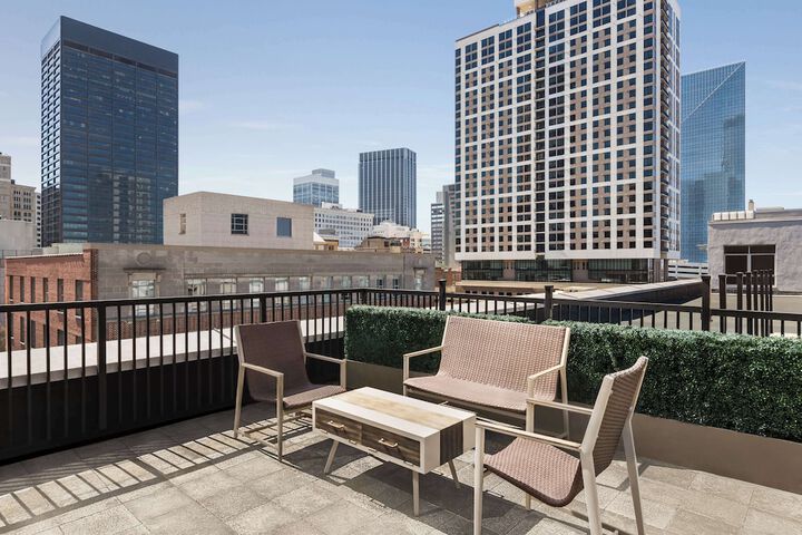 The American Hotel Atlanta Downtown Tapestry Collection by Hilton