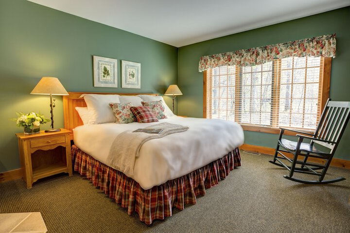 Room 26 of 125