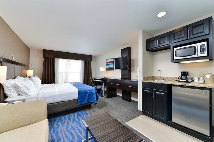 Holiday Inn Express St. Louis West - OFallon by IHG