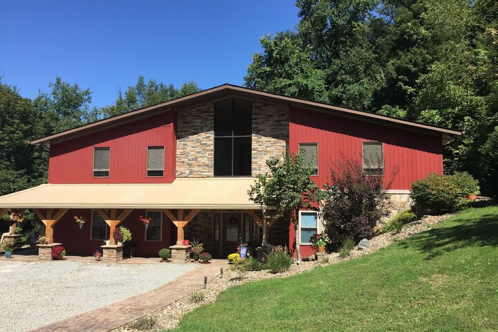 Seams Like Home B & B