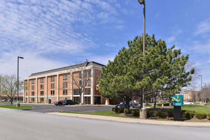 Hotel 2 of 31