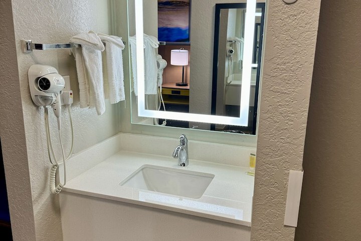 Room 20 of 24